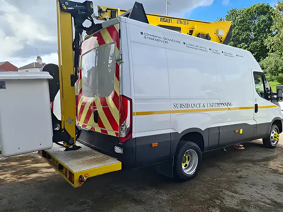 Used 2015 Iveco Daily Cherry Picker - Interior and Exterior details 10