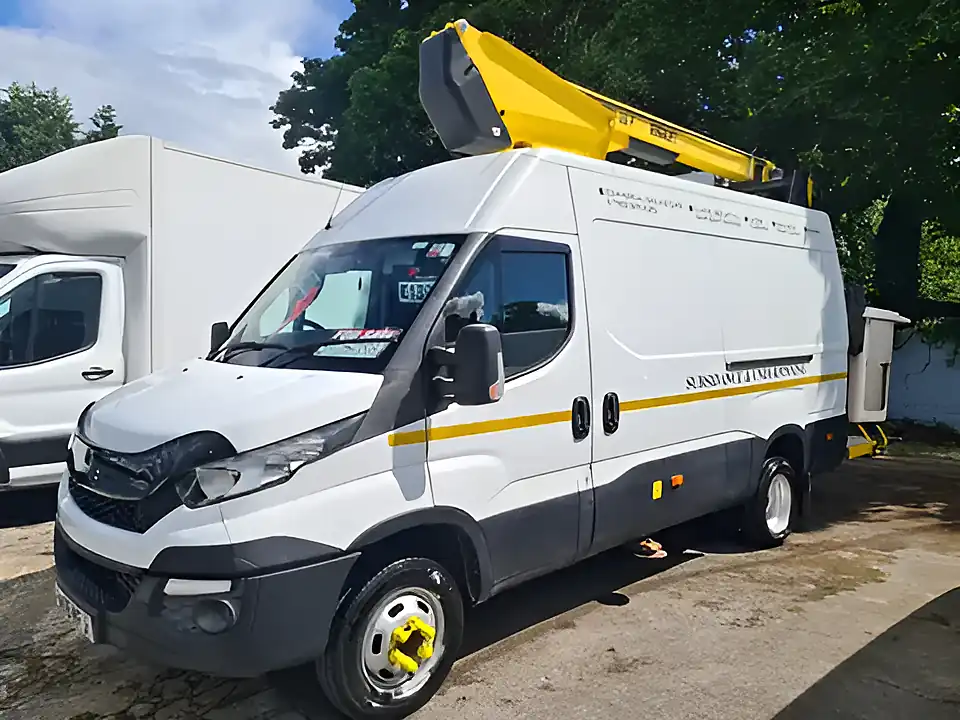 Used 2015 Iveco Daily Cherry Picker - Interior and Exterior details 3