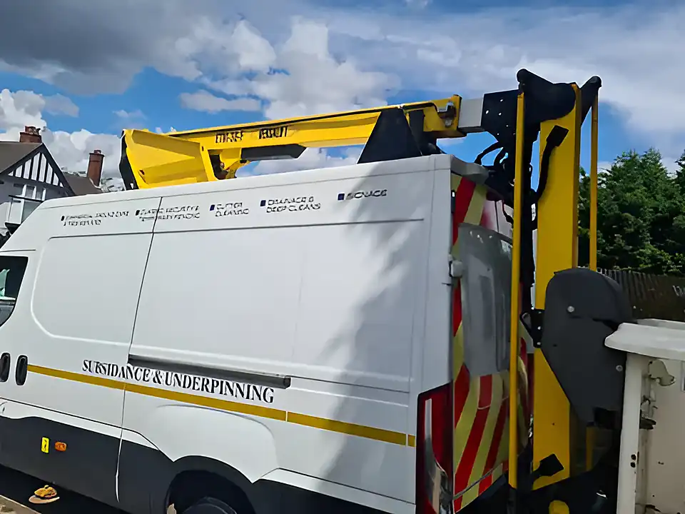 Used 2015 Iveco Daily Cherry Picker - Interior and Exterior details 5