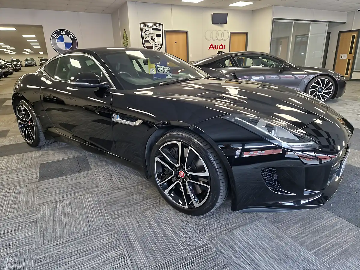Used 2015 Jaguar F-Type S Black - Interior and Exterior details 2