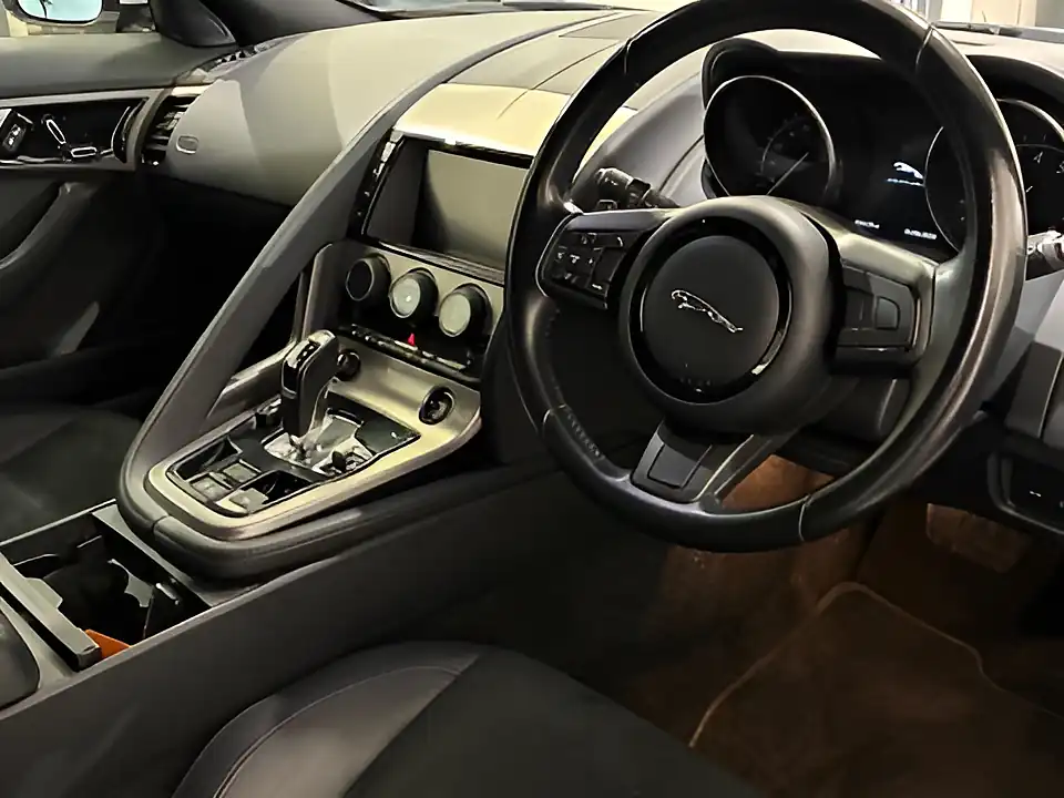 Used 2015 Jaguar F-Type White - Interior and Exterior details 3