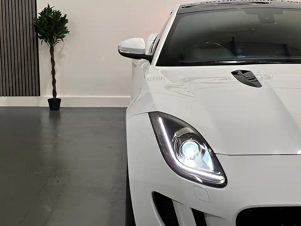 Used 2015 Jaguar F-Type White - Interior and Exterior details 7