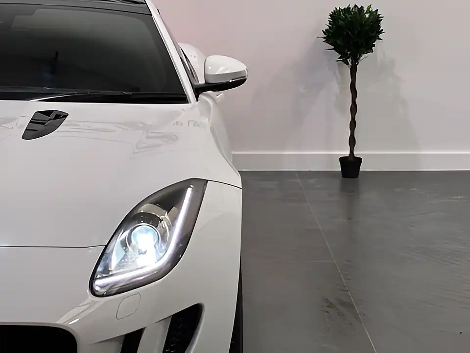 Used 2015 Jaguar F-Type White - Interior and Exterior details 8