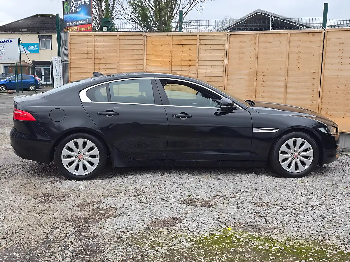 Used 2015 Jaguar Xe Prestige Black - Interior and Exterior details 10
