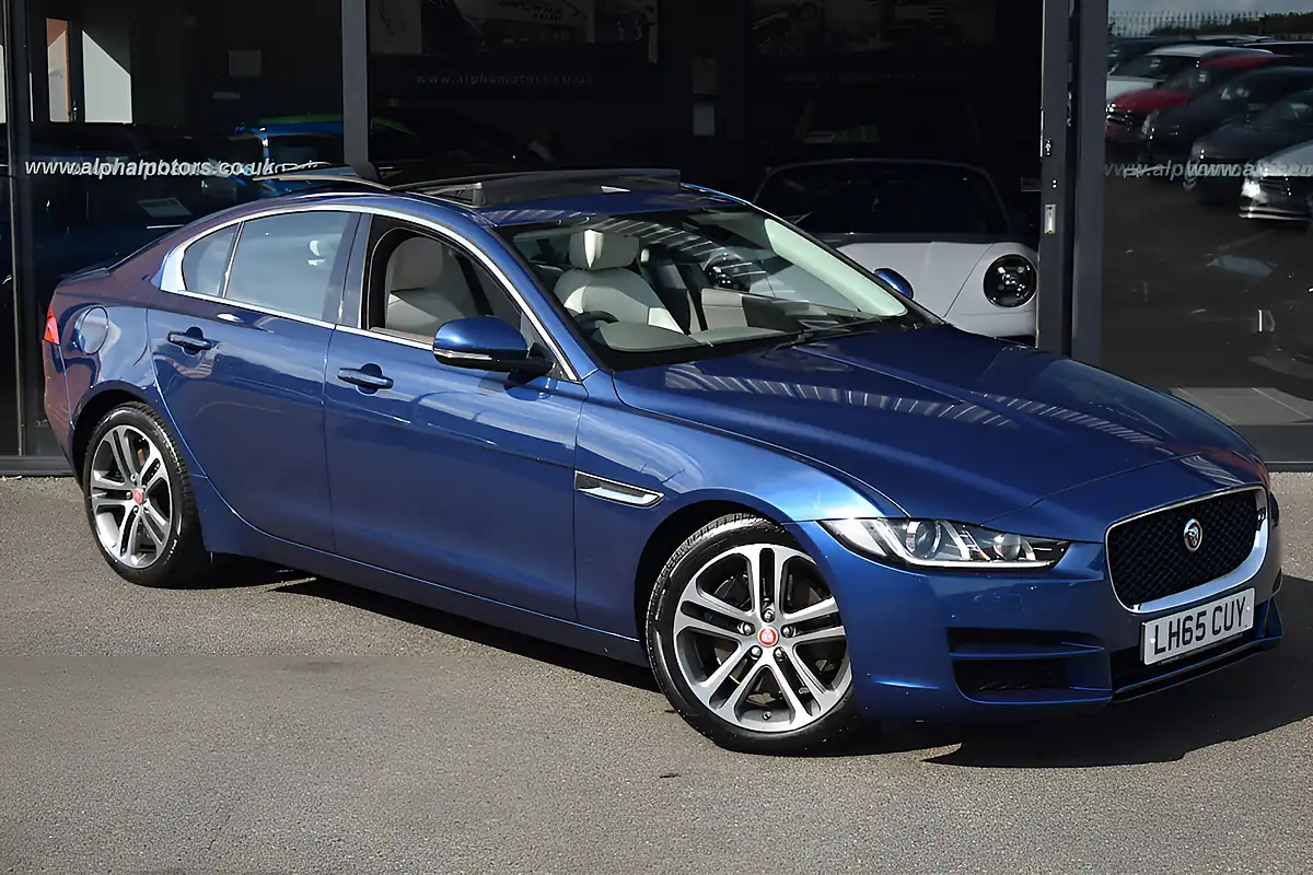 Used 2015 Jaguar Xe Prestige Caesium Blue - Front View
