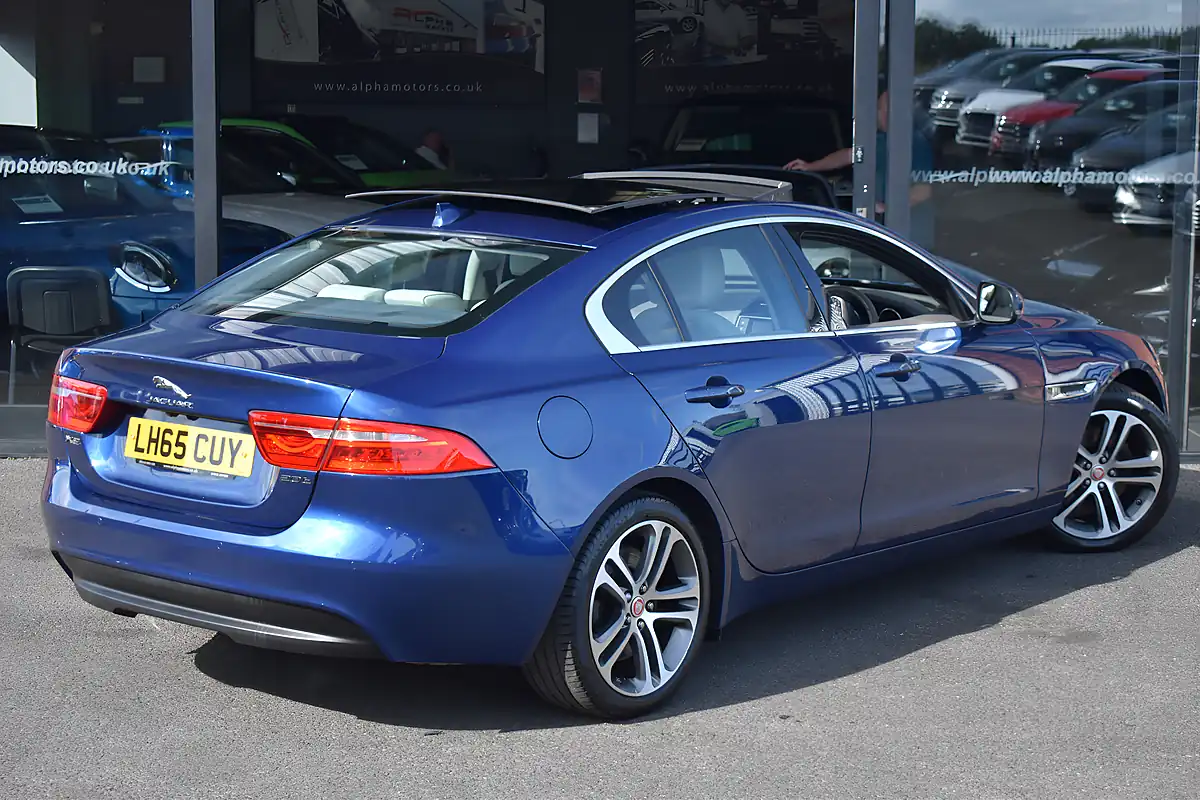 Used 2015 Jaguar Xe Prestige Caesium Blue - Interior and Exterior details 5