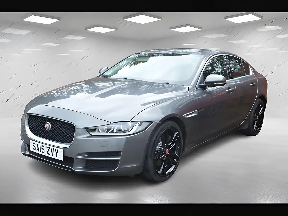 Used 2015 Jaguar Xe Prestige Grey - Interior and Exterior details 3