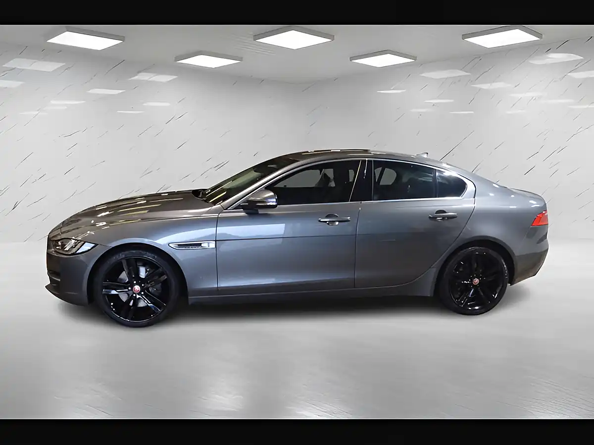 Used 2015 Jaguar Xe Prestige Grey - Interior and Exterior details 4