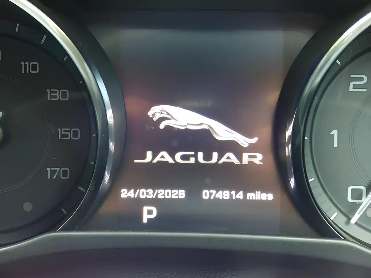 Used 2015 Jaguar Xe R-Sport Bronze - Interior and Exterior details 11