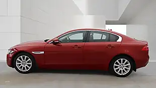 Used 2015 Jaguar Xe Se Red - Interior and Exterior details 4