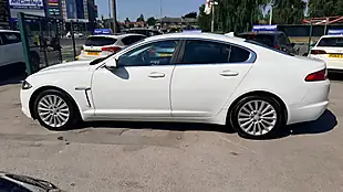 Used 2015 Jaguar Xf Luxury Saloon White - Interior and Exterior details 6
