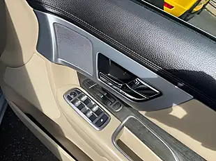 Used 2015 Jaguar Xf Luxury Silver - Interior and Exterior details 16