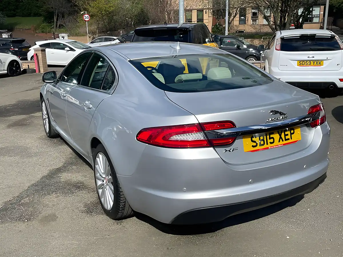 Used 2015 Jaguar Xf Luxury Silver - Interior and Exterior details 5