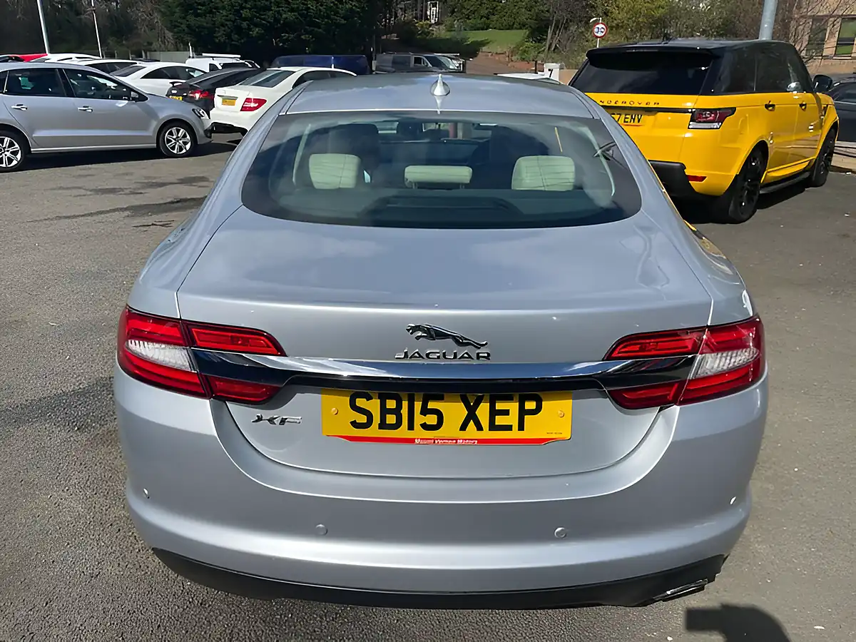 Used 2015 Jaguar Xf Luxury Silver - Interior and Exterior details 6