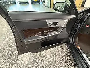 Used 2015 Jaguar Xf Portfolio Grey - Interior and Exterior details 15