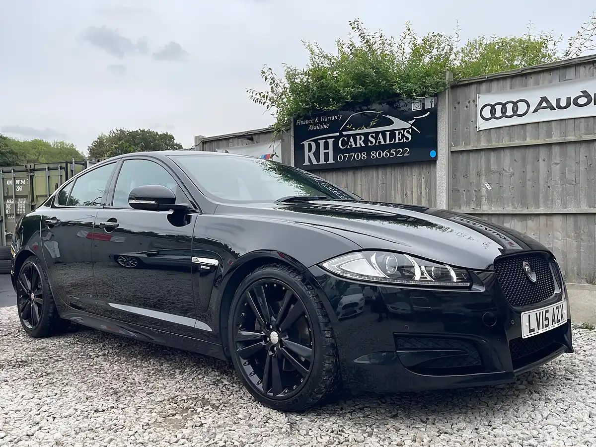 Used 2015 Jaguar Xf R-Sport Black Black - Interior and Exterior details 10