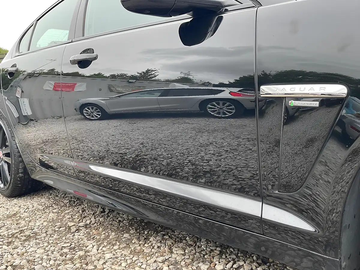 Used 2015 Jaguar Xf R-Sport Black Black - Interior and Exterior details 18