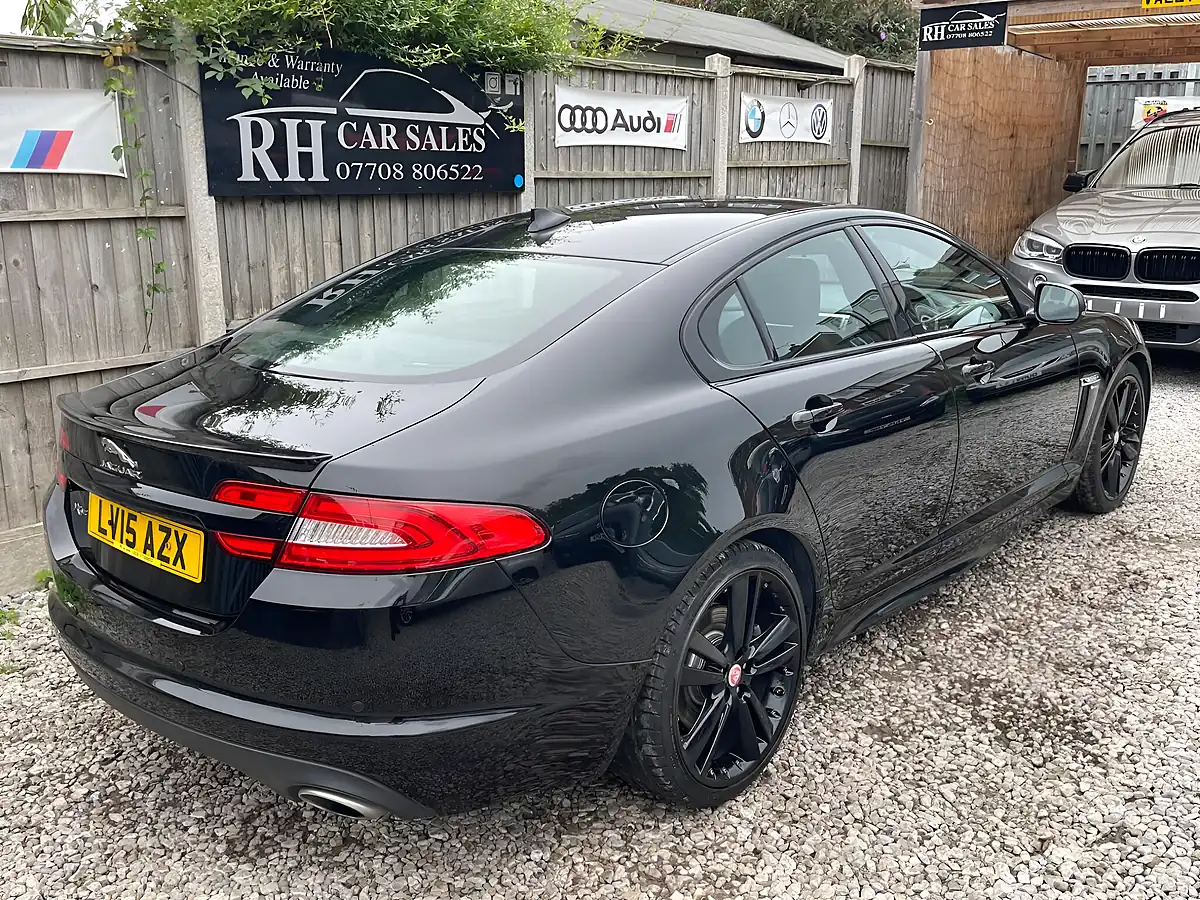 Used 2015 Jaguar Xf R-Sport Black Black - Interior and Exterior details 8