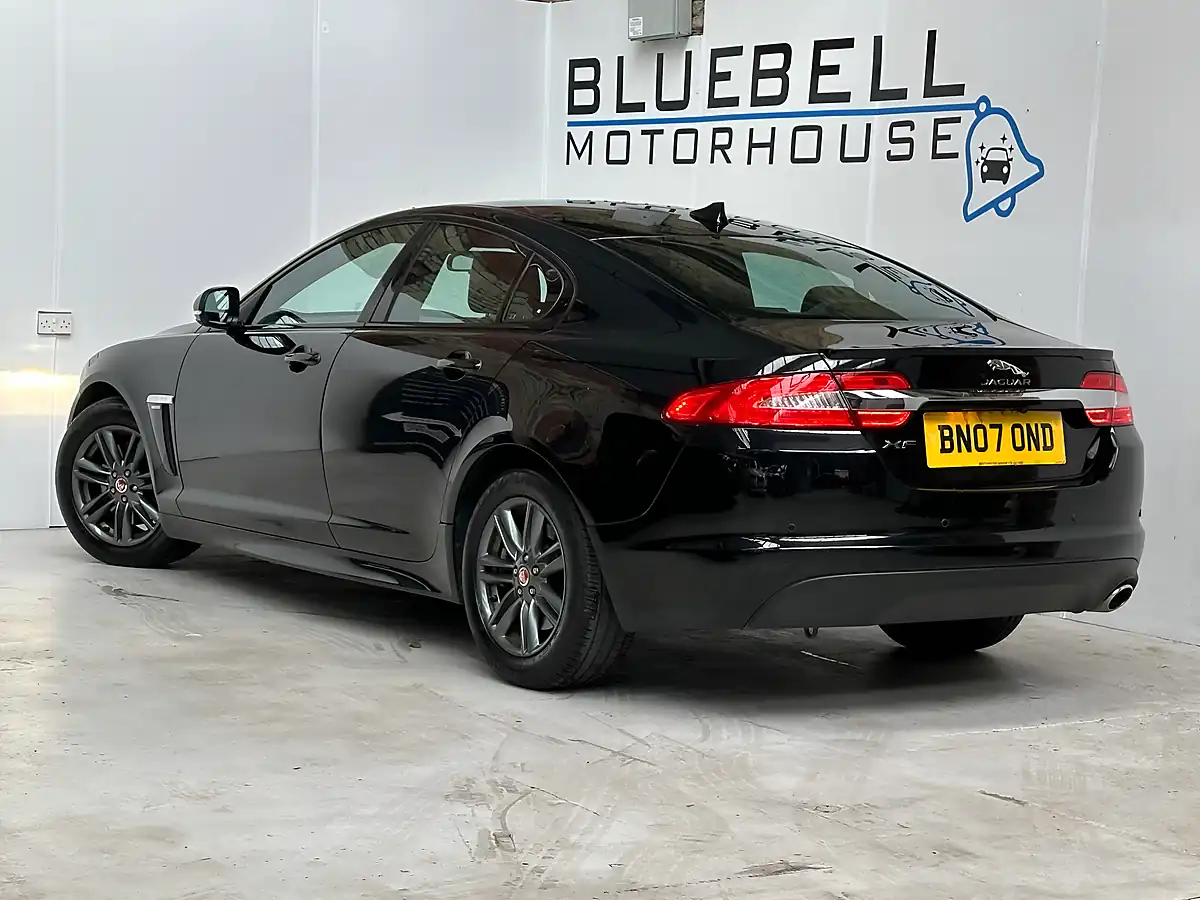 Used 2015 Jaguar Xf R-Sport Black - Interior and Exterior details 4