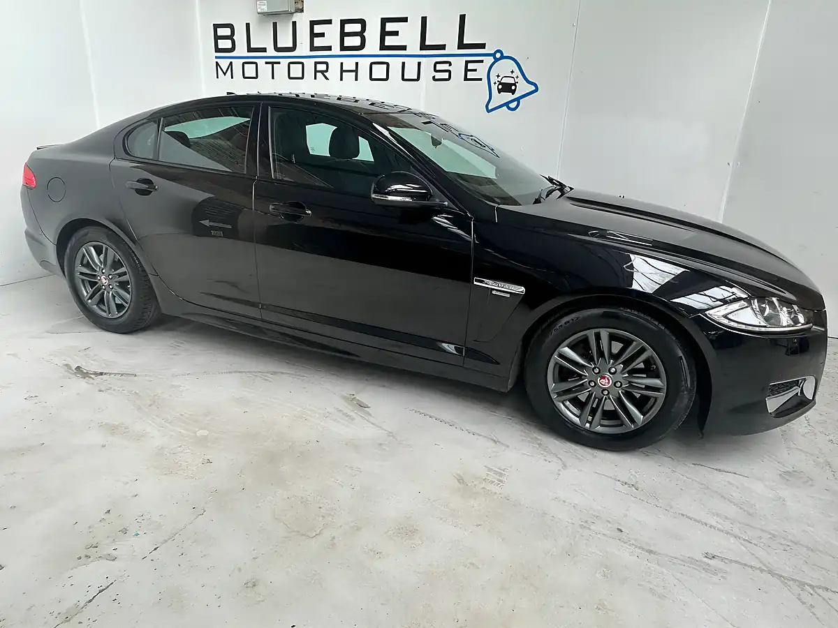 Used 2015 Jaguar Xf R-Sport Black - Interior and Exterior details 6