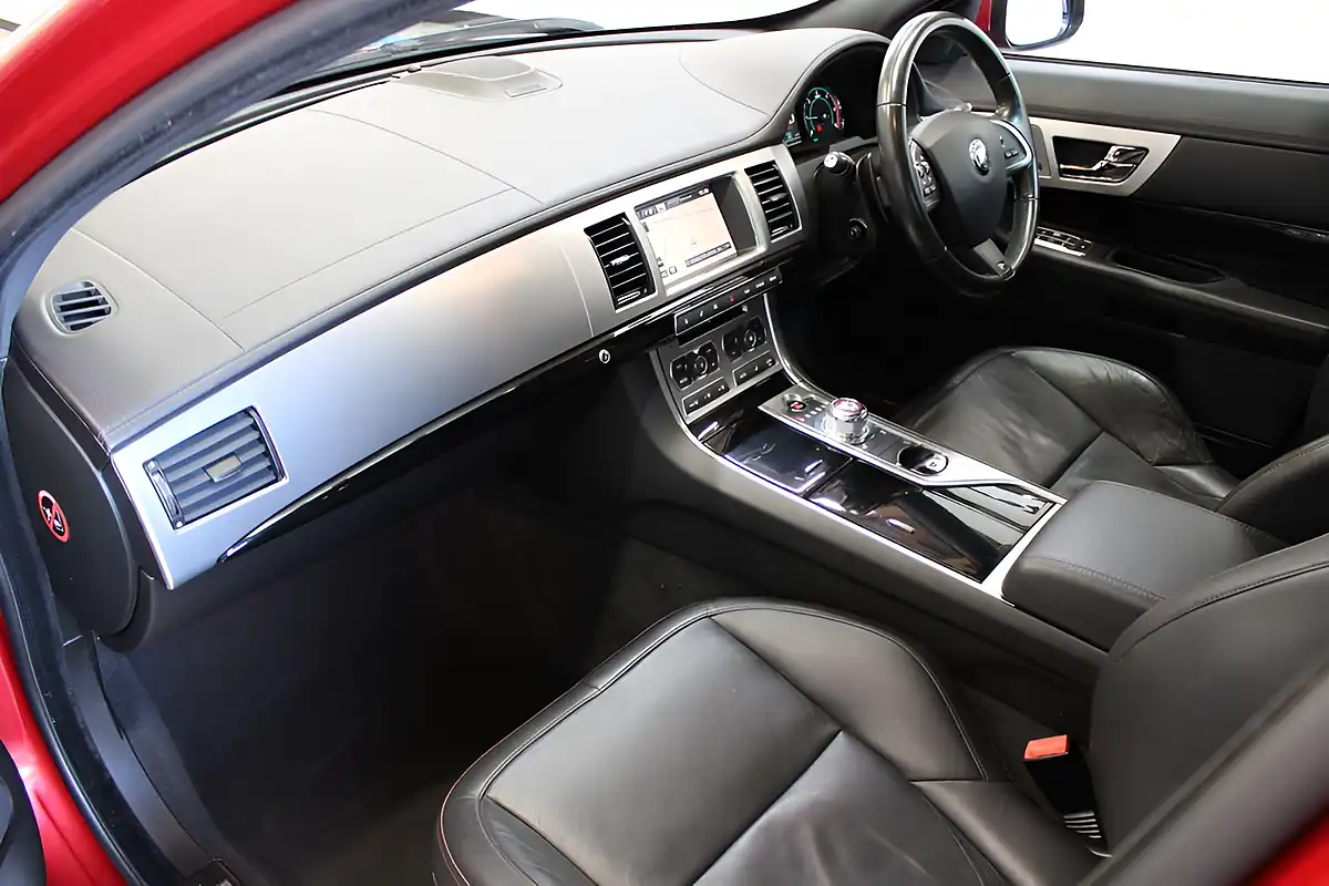 Used 2015 Jaguar Xf R-Sport Black Italian Racing - Interior and Exterior details 2
