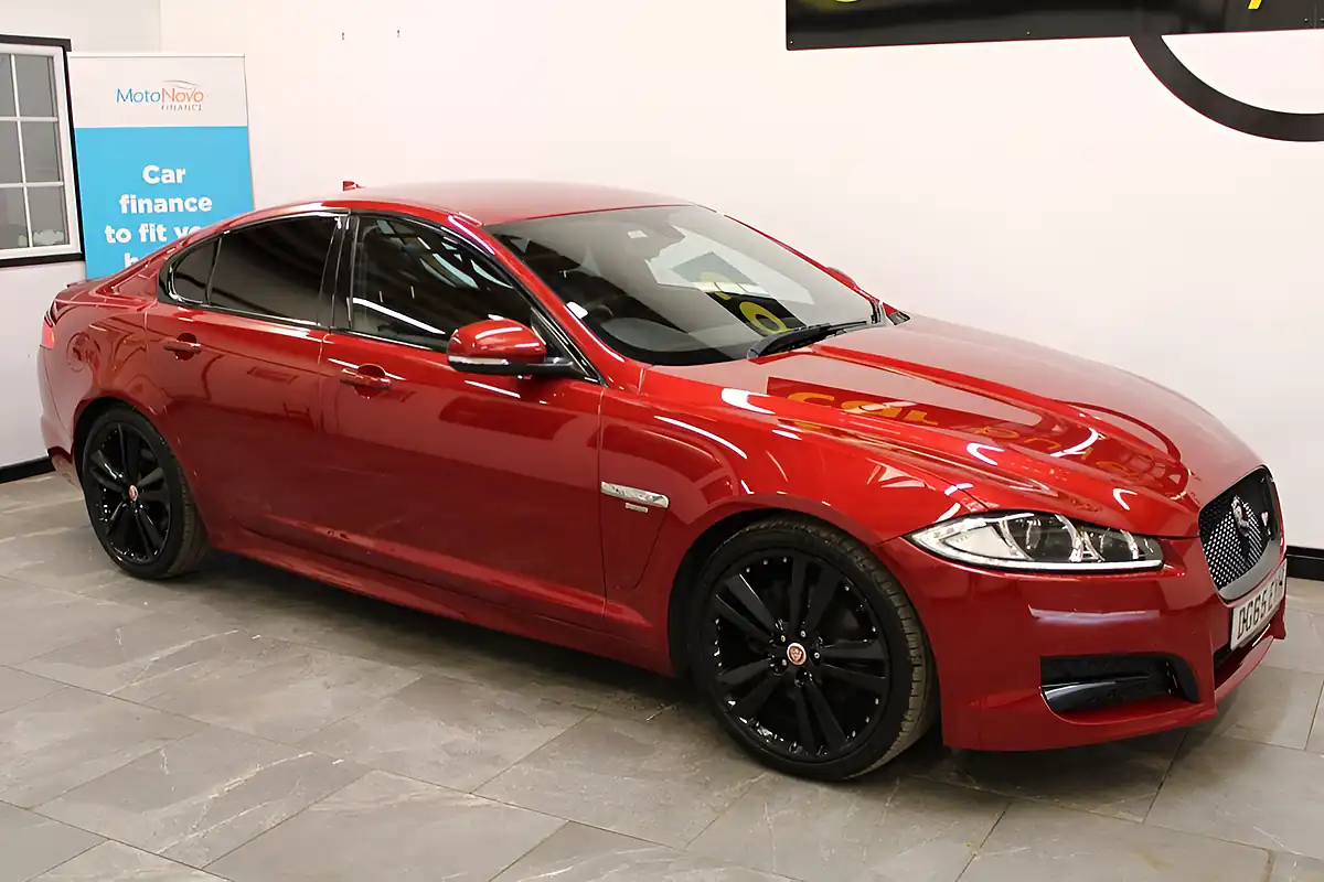 Used 2015 Jaguar Xf R-Sport Black Italian Racing - Interior and Exterior details 5