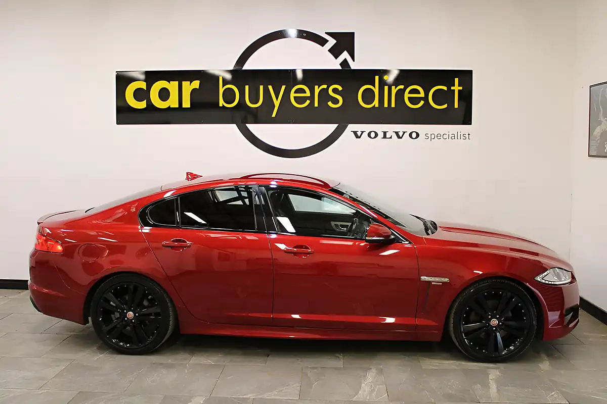 Used 2015 Jaguar Xf R-Sport Black Italian Racing - Interior and Exterior details 8