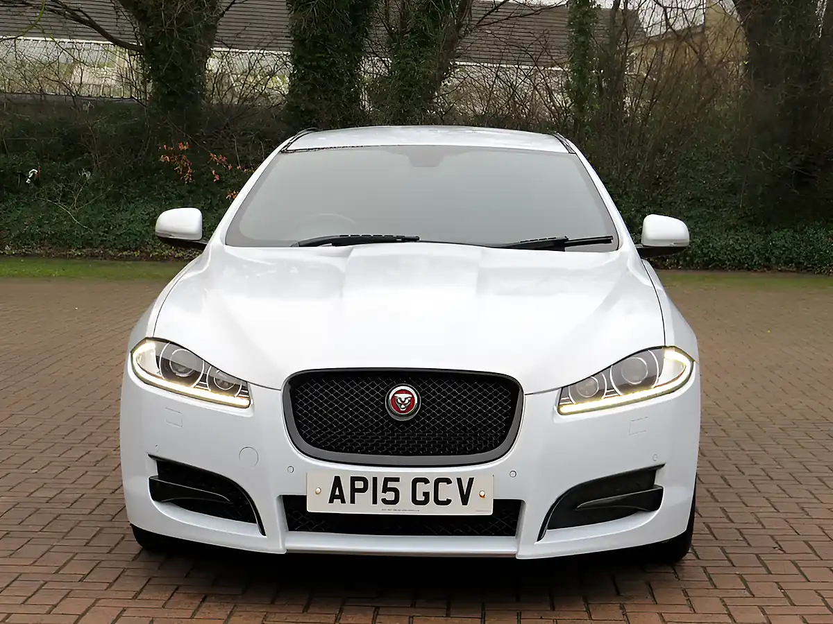 Used 2015 Jaguar Xf R-Sport Black White - Interior and Exterior details 8