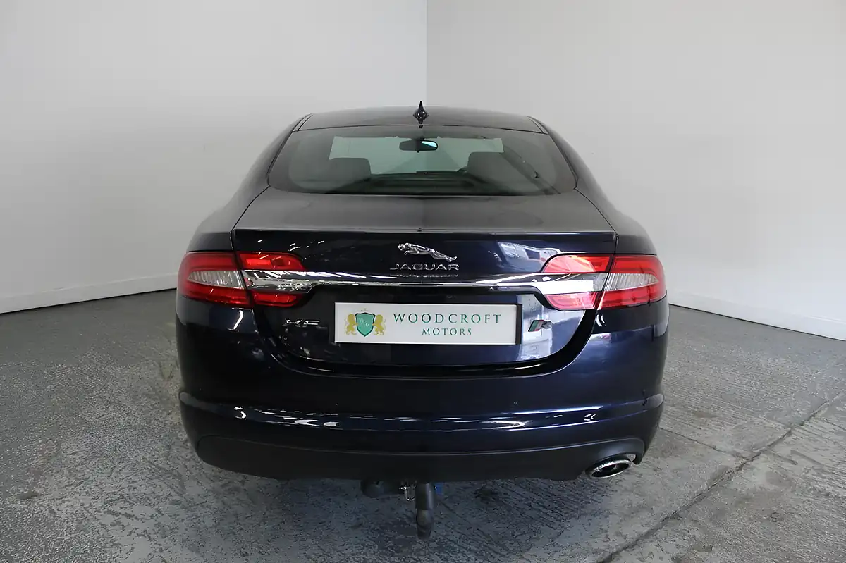 Used 2015 Jaguar Xf R-Sport Blue - Interior and Exterior details 10