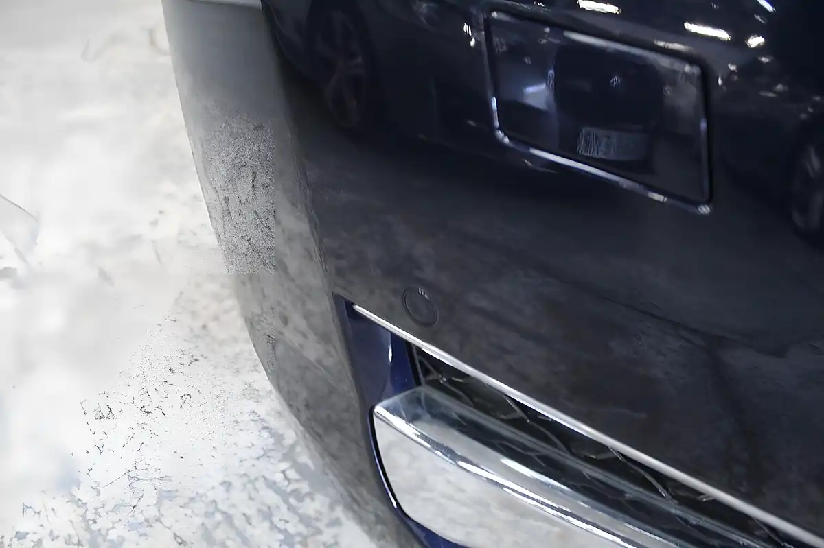 Used 2015 Jaguar Xf R-Sport Blue - Interior and Exterior details 11