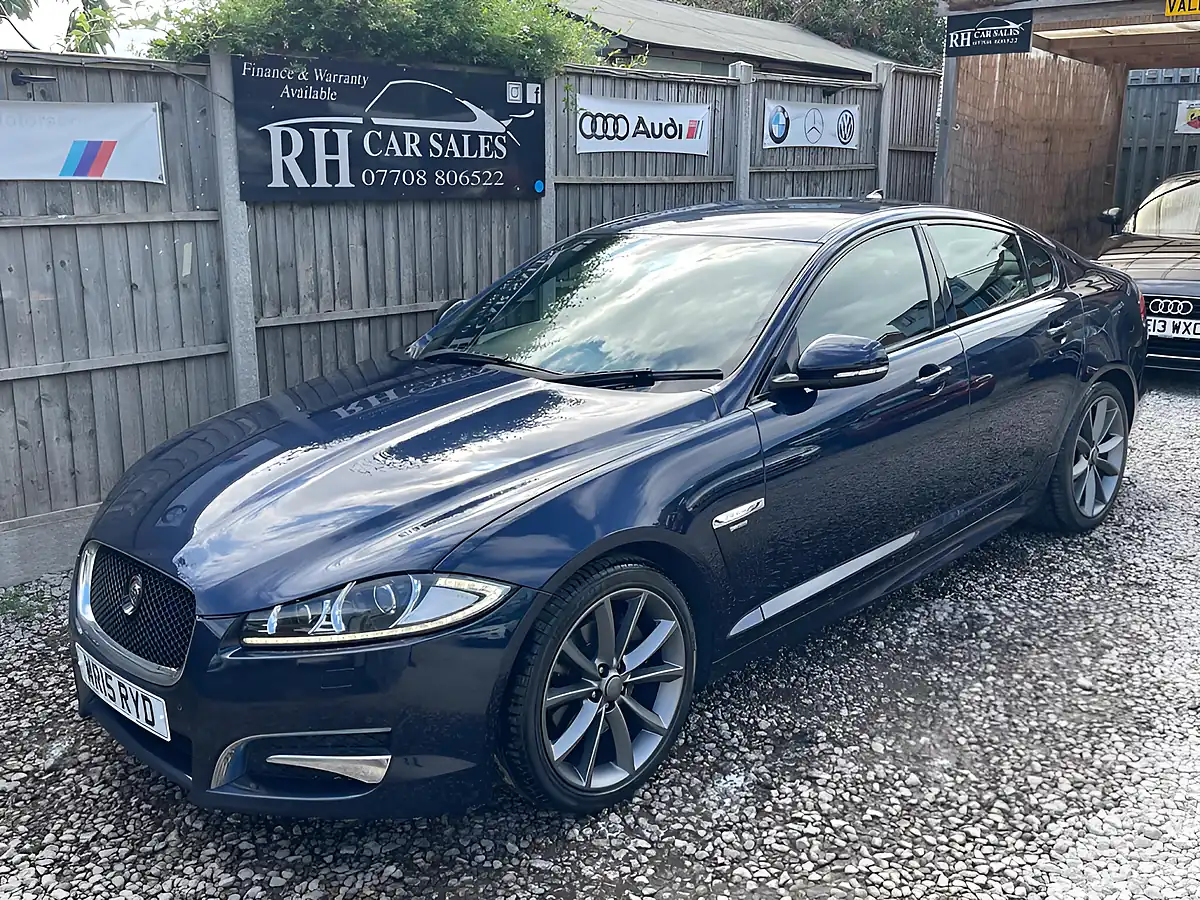 Used 2015 Jaguar Xf R-Sport Blue - Front View