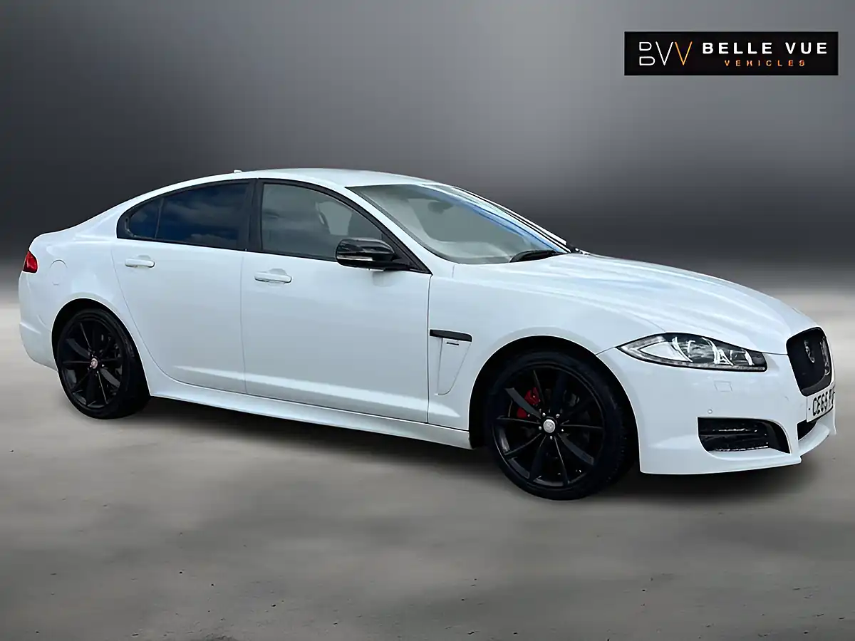 Used 2015 Jaguar Xf R-Sport Glacier White - Interior and Exterior details 3