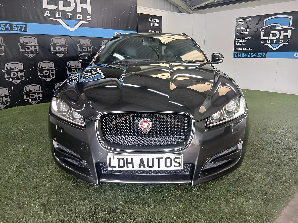 Used 2015 Jaguar Xf R-Sport Grey - Interior and Exterior details 2