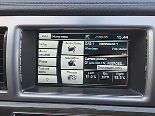 Used 2015 Jaguar Xf R-Sport Red - Interior and Exterior details 10