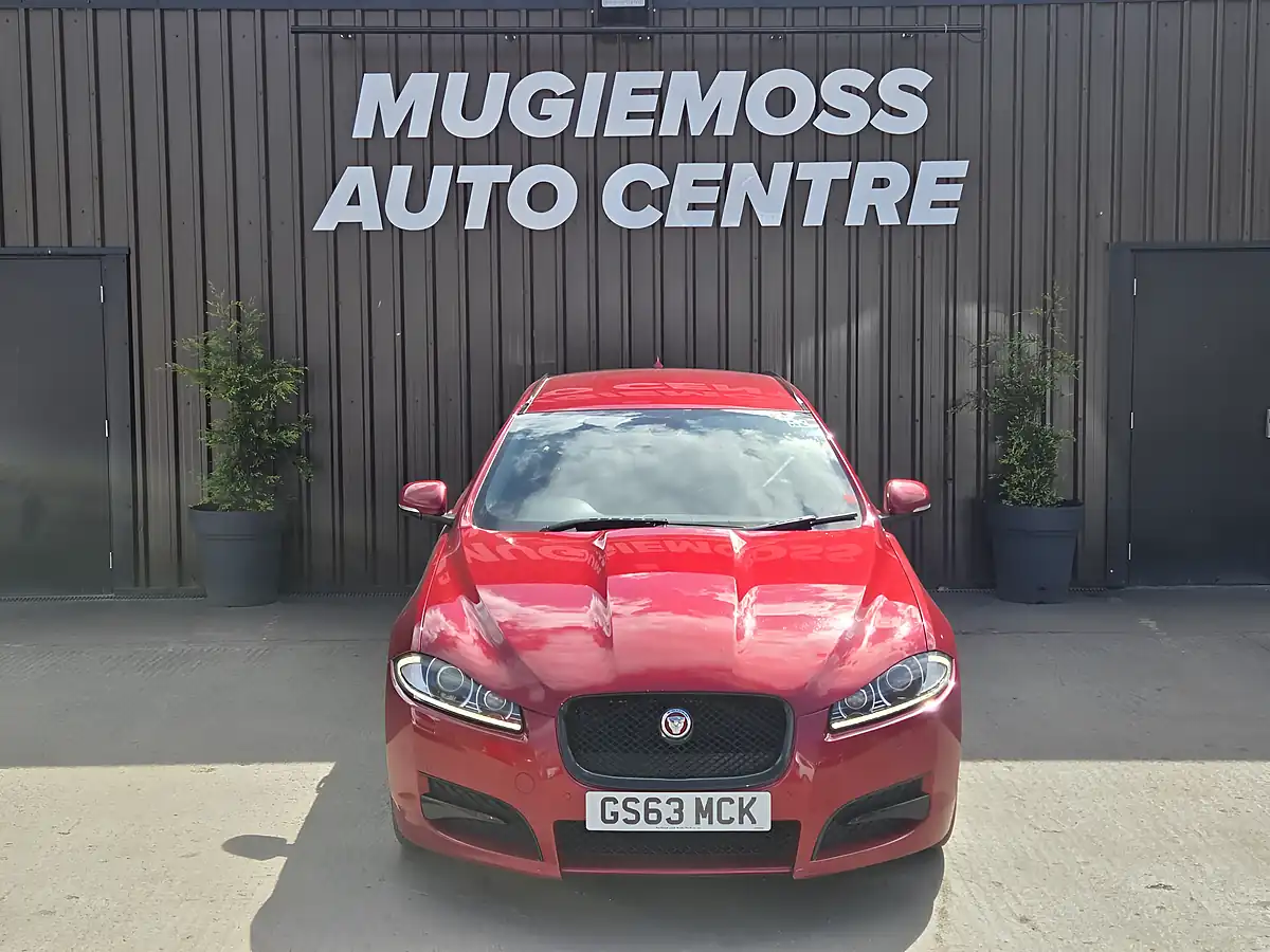 Used 2015 Jaguar Xf R-Sport Red - Interior and Exterior details 3
