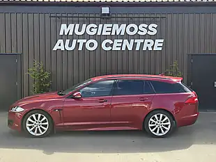 Used 2015 Jaguar Xf R-Sport Red - Interior and Exterior details 4