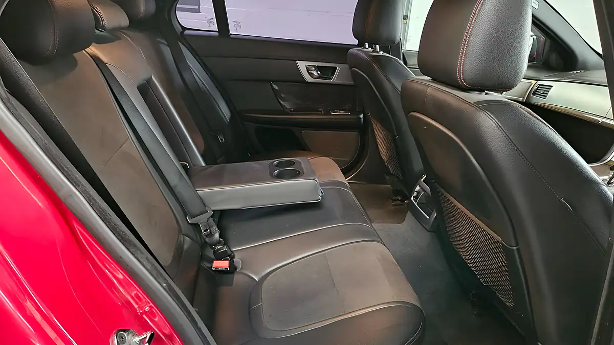Used 2015 Jaguar Xf R-Sport Red - Interior and Exterior details 11