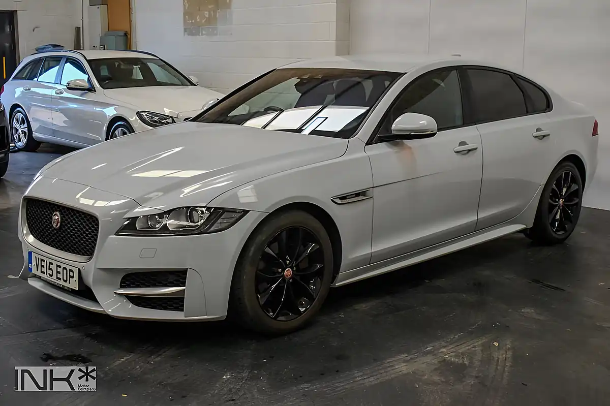 Used 2015 Jaguar Xf R-Sport White - Interior and Exterior details 6