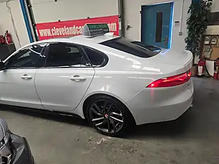 Used 2015 Jaguar Xf S White - Interior and Exterior details 10