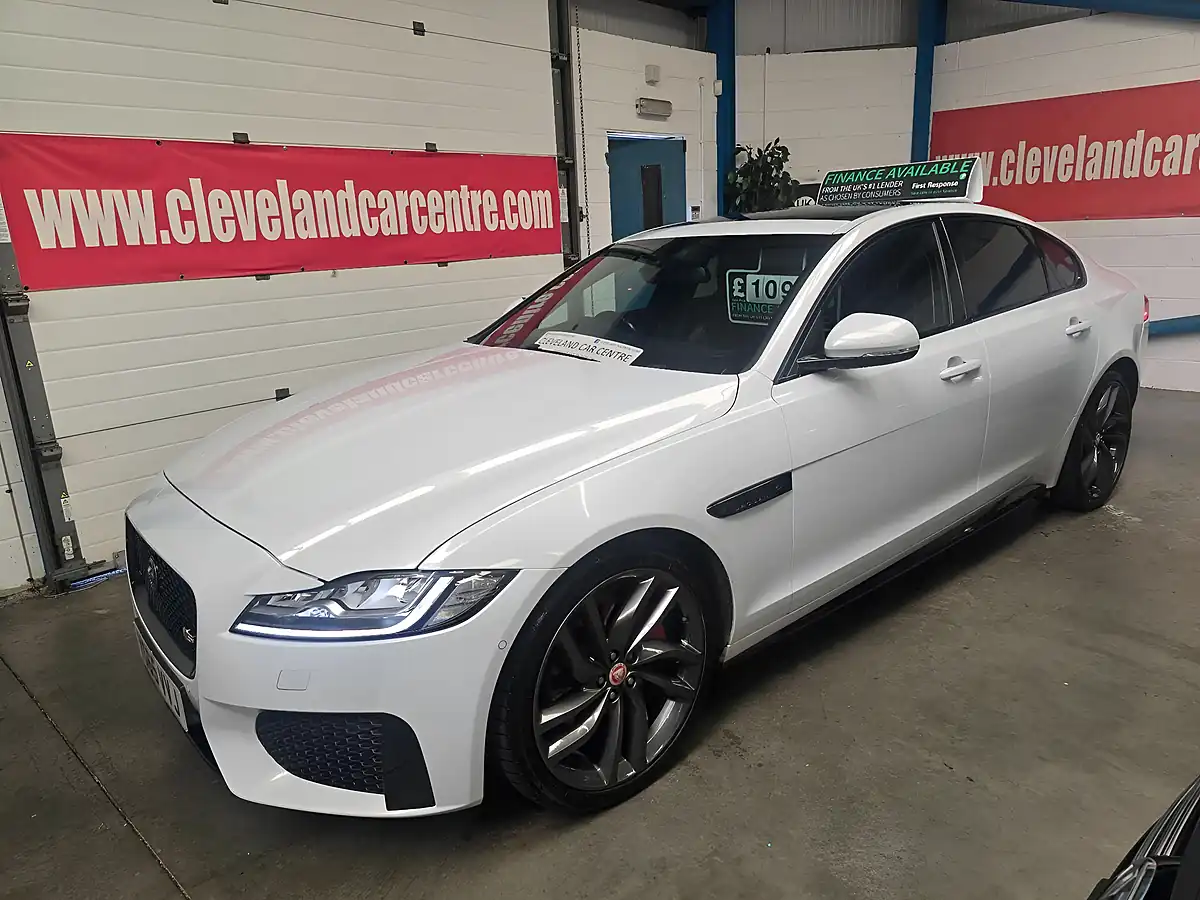 Used 2015 Jaguar Xf S White - Interior and Exterior details 3