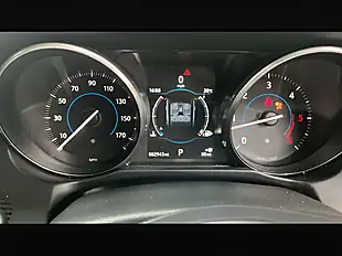 Used 2015 Jaguar Xf S Yulong White - Interior and Exterior details 13