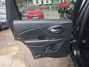 Used 2015 Jeep Cherokee Limited Black - Interior and Exterior details 15