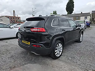 Used 2015 Jeep Cherokee Limited Black - Interior and Exterior details 7