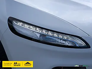 Used 2015 Jeep Cherokee Limited Bright White - Interior and Exterior details 4