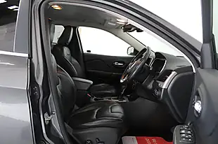 Used 2015 Jeep Cherokee Limited Grey - Interior and Exterior details 13