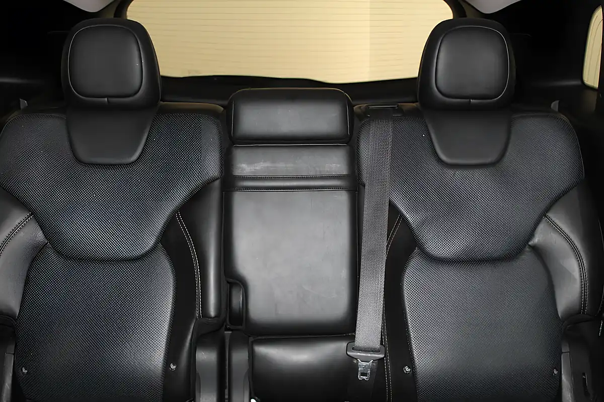 Used 2015 Jeep Cherokee Limited Grey - Interior and Exterior details 18