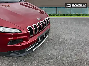 Used 2015 Jeep Cherokee Limited Red - Interior and Exterior details 4