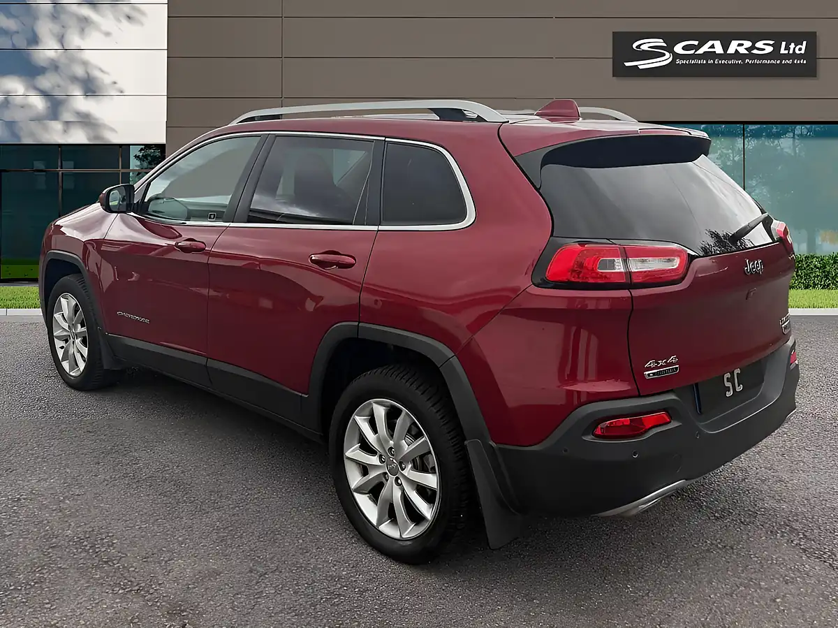 Used 2015 Jeep Cherokee Limited Red - Interior and Exterior details 6