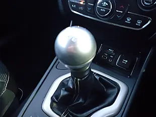 Used 2015 Jeep Cherokee Limited White - Interior and Exterior details 13