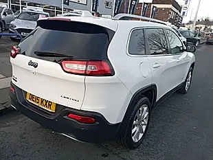 Used 2015 Jeep Cherokee Limited White - Interior and Exterior details 2